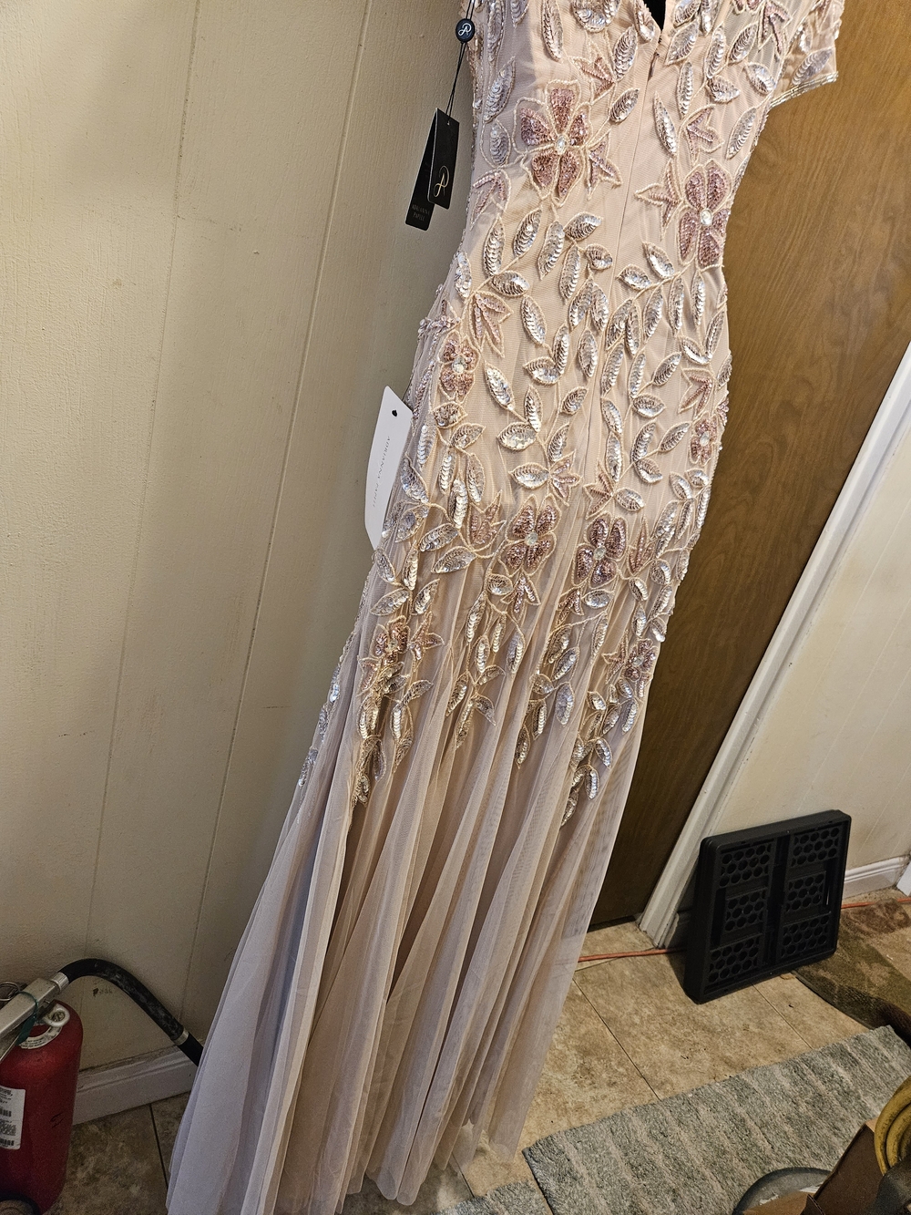 Adrianna Papell Women's Floral -Beaded Blush Pink Gown - Picture 9 of 13
